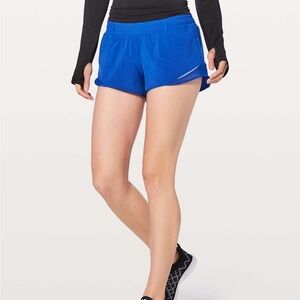 Lululemon hotty hot shorts. 2.5 inch inseam. Size 6